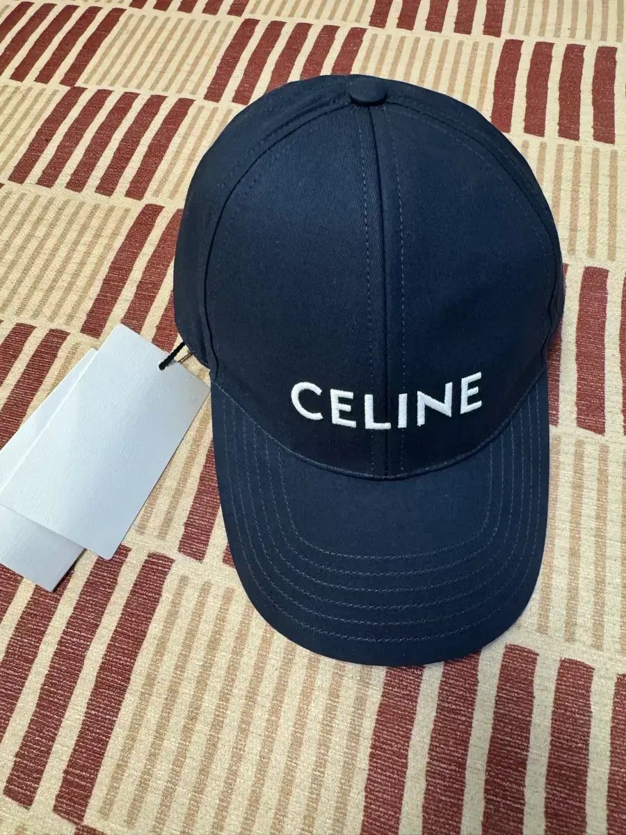 Celine セリーヌ ベースボールキャップ ネイビー L サイド出品 お得 