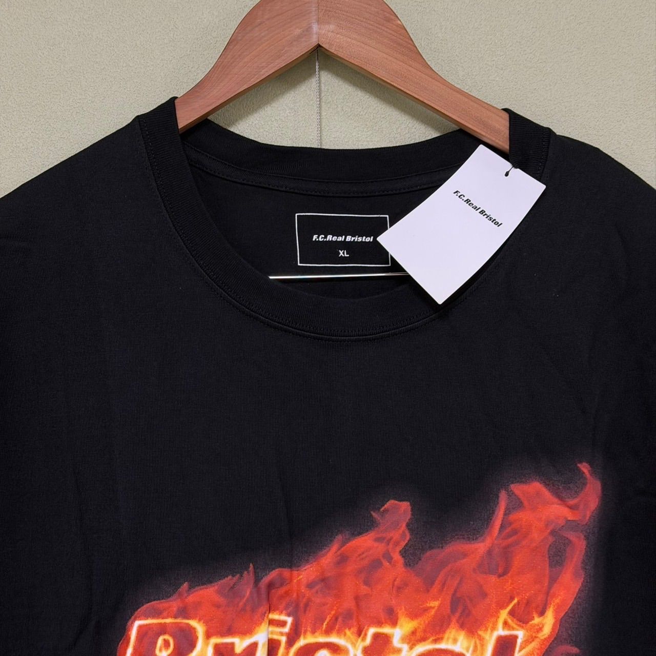 F.C. Real Bristol Tシャツ F.C.Real Bristol エフシーレアルブリストル Tシャツ FCRB-190062 ロゴ