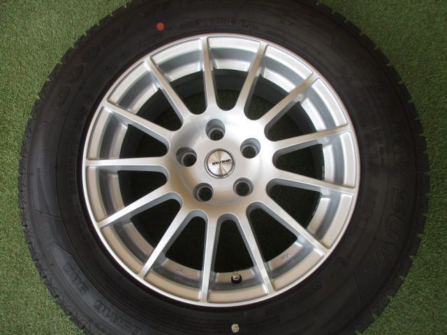 ユ）アーバイン+215/65R16　スタッドレス　ジープ　コンバス　レネゲート等 中古】 送料込み IRVINE 215/65R16 スタッドレスタイヤ4本SET ジープ