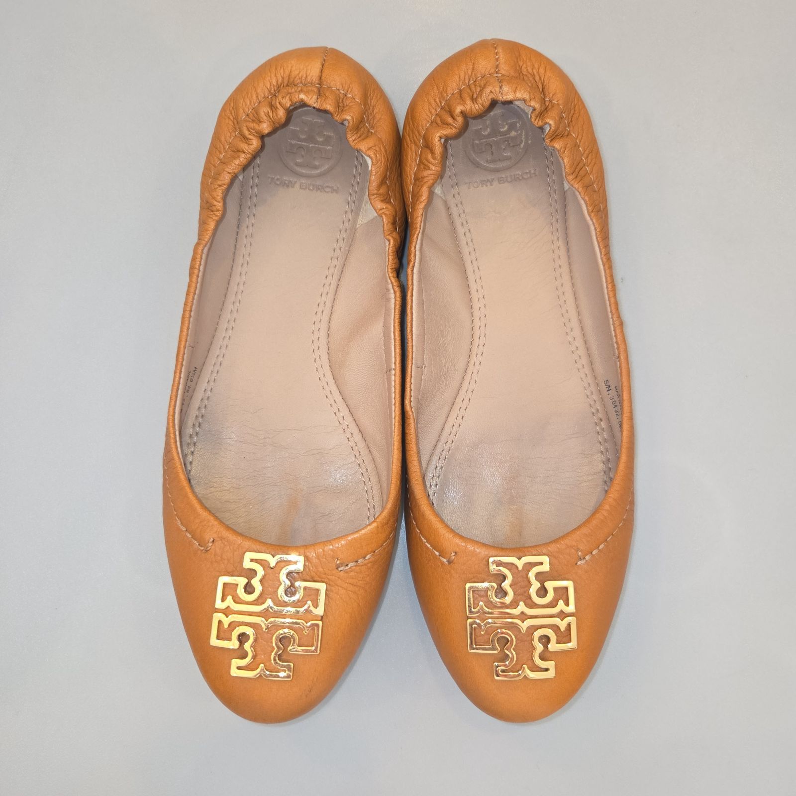 TORY BURCH レザー フラットパンプス／サイズ6 1/2 オレンジブラウン 