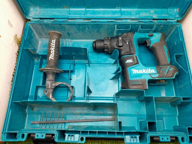 ☆マキタ(Makita) 充電式ハンマドリル(本体+ケース)17mm 18V ☆マキタ(Makita) 充電式ハンマドリル(本体+ケース)17mm 18V