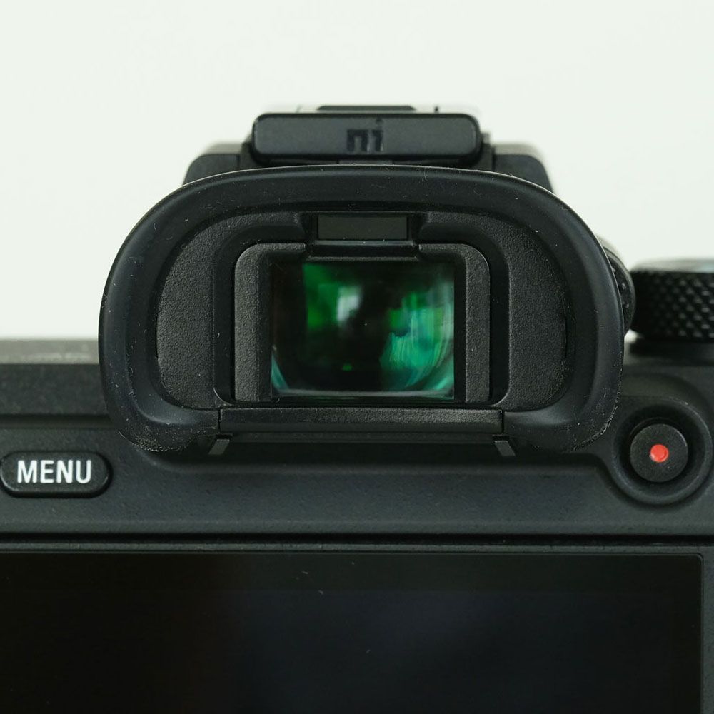 SONY α7II ILCE-7M2　ボディ【シャッター29,609回】 α7 II ILCE-7M2 ボディの製品画像 - 価格.com