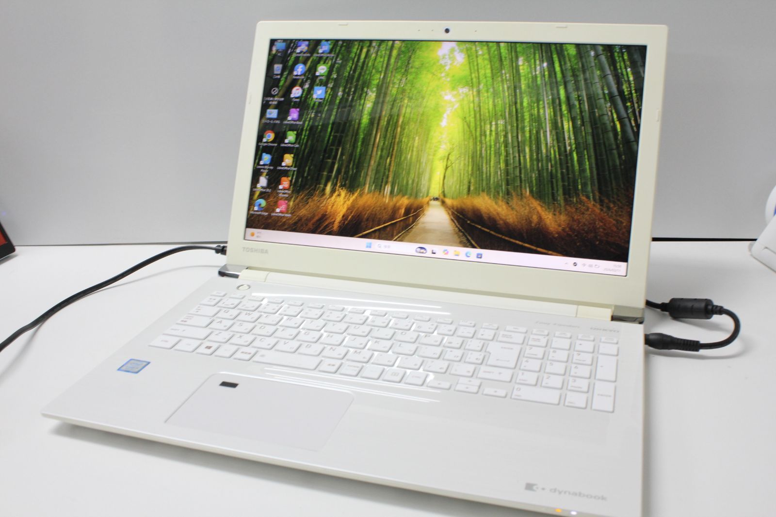 東芝 dynabook T55/FWD Core i5 SSD256GB 中古PC - メルカリ