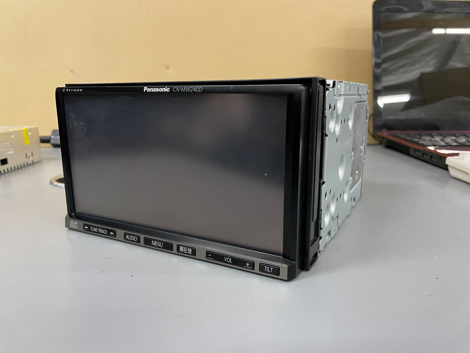 地図2017年更新済み! Panasonic CN-MW240D 中古 パナソニック ストラーダ CN-MW240D - メルカリ