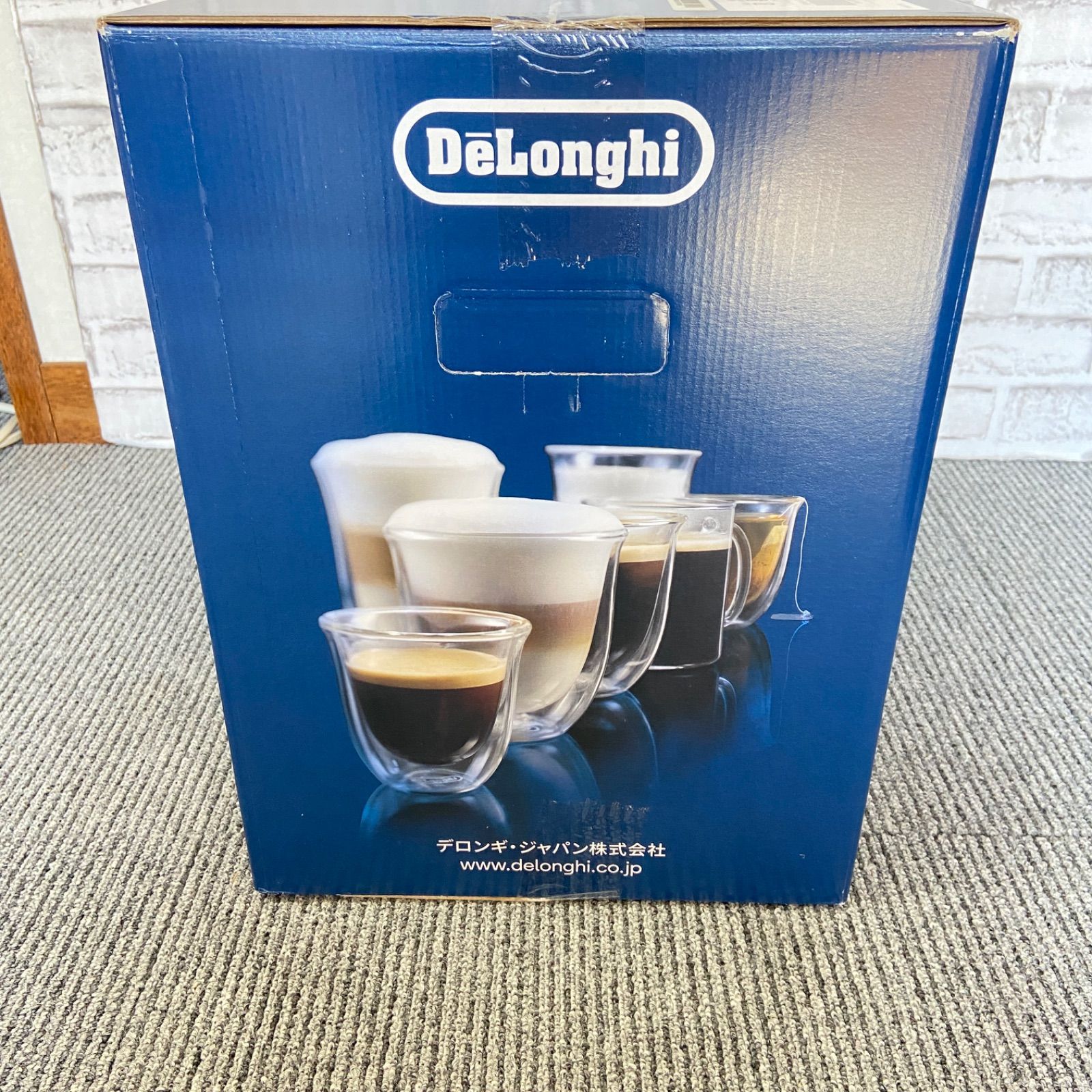 新品・未使用】デロンギ 全自動コーヒーマシン マグニフィカ イーヴォ 
