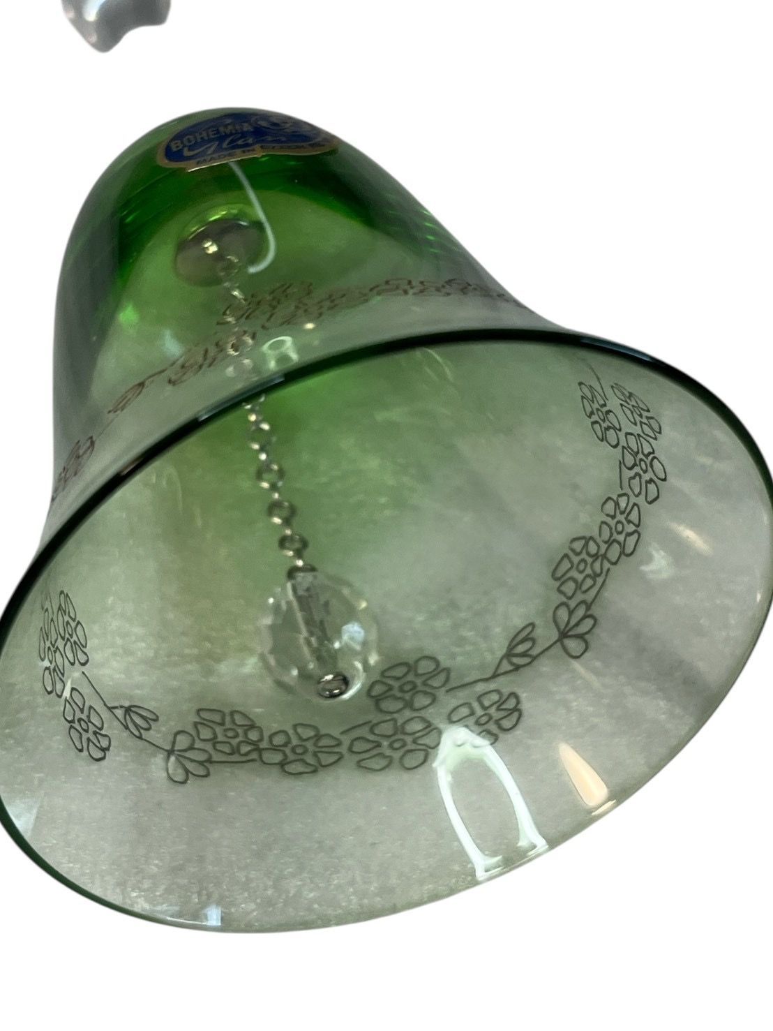ボヘミアガラス 緑 クリスタル ガラス ハンドベル