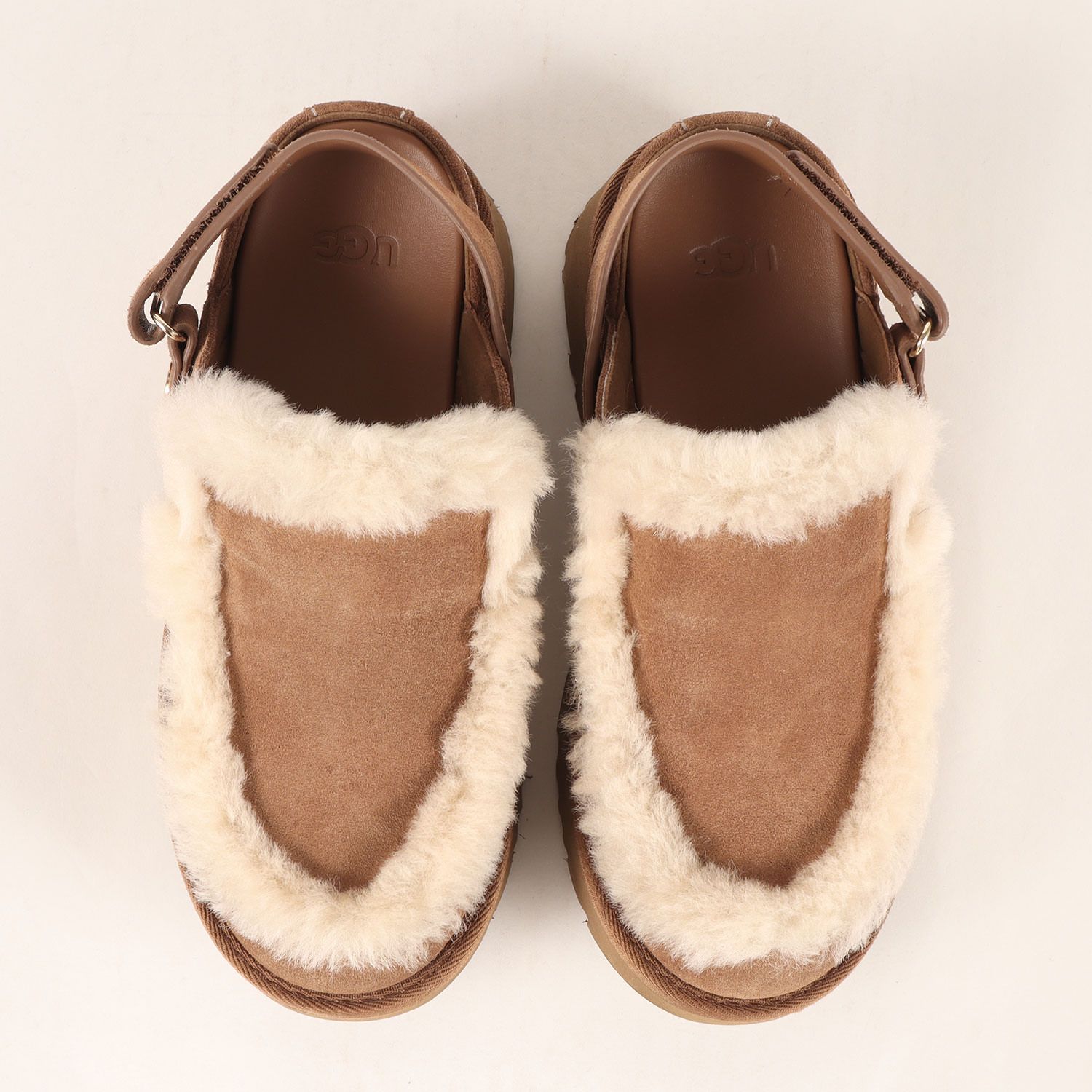 美品】UGG アグ サイズ:US7(24.0cm) | シープムートン エスミー 