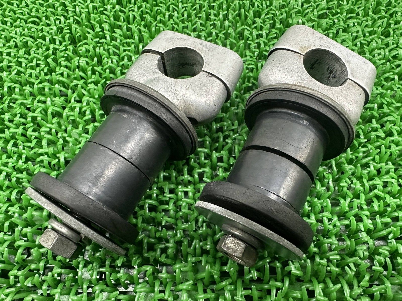 SR400 ハンドルポスト 左右 ヤマハ 純正 バイク 部品 RH01J RH03J 