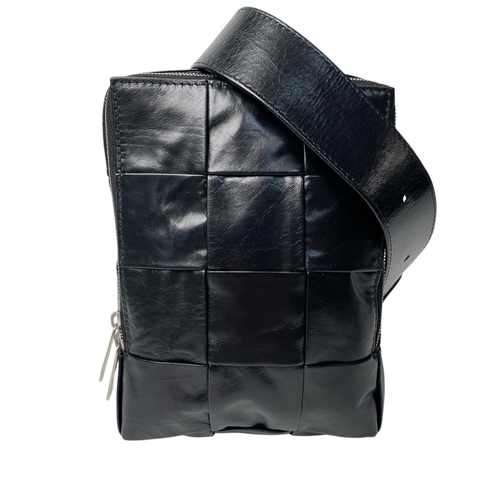 未使用 ボッテガヴェネタ BOTTEGA VENETA マキシイントレ カセット