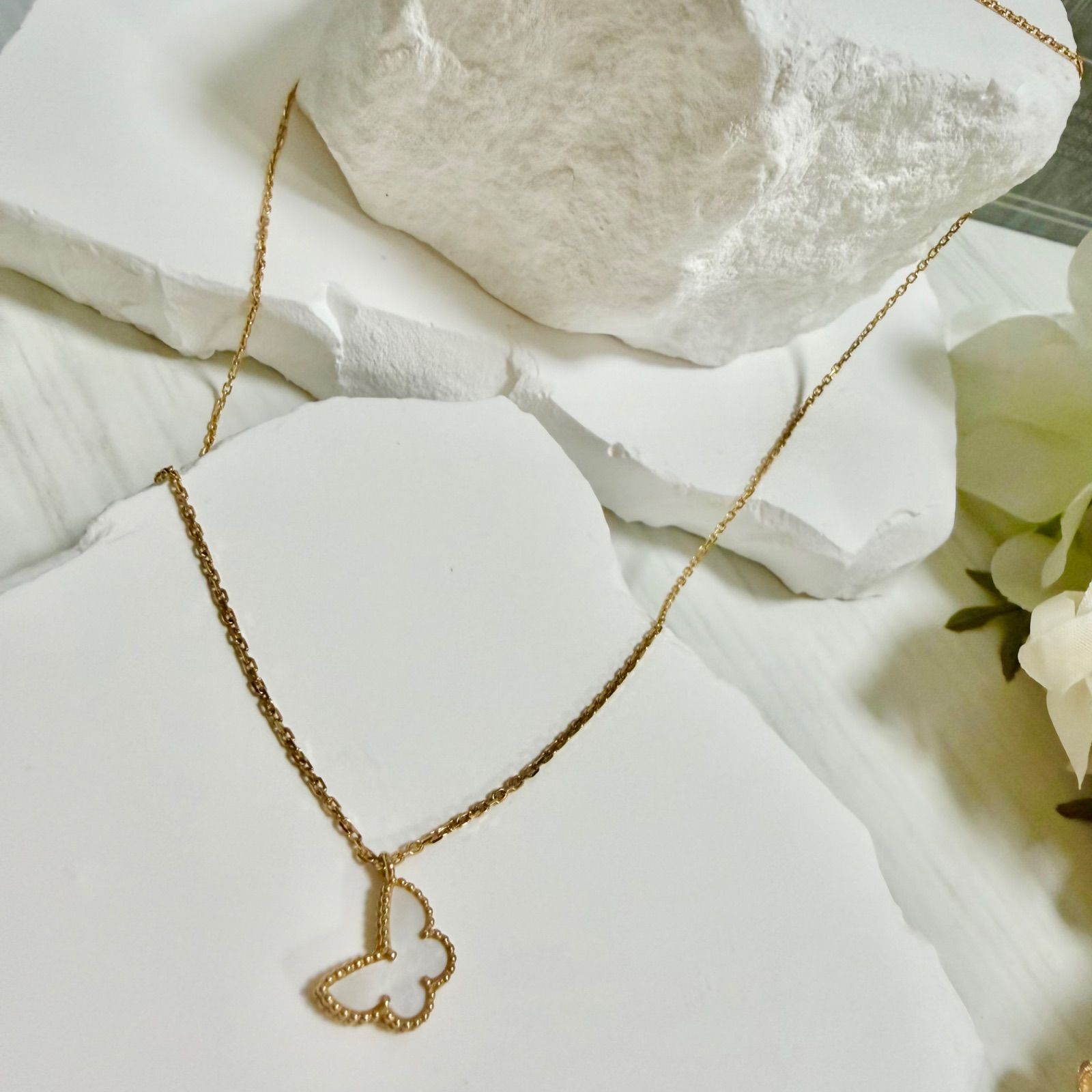美品 Van Cleef & Arpels ヴァンクリーフ スウィートアルハンブラ 