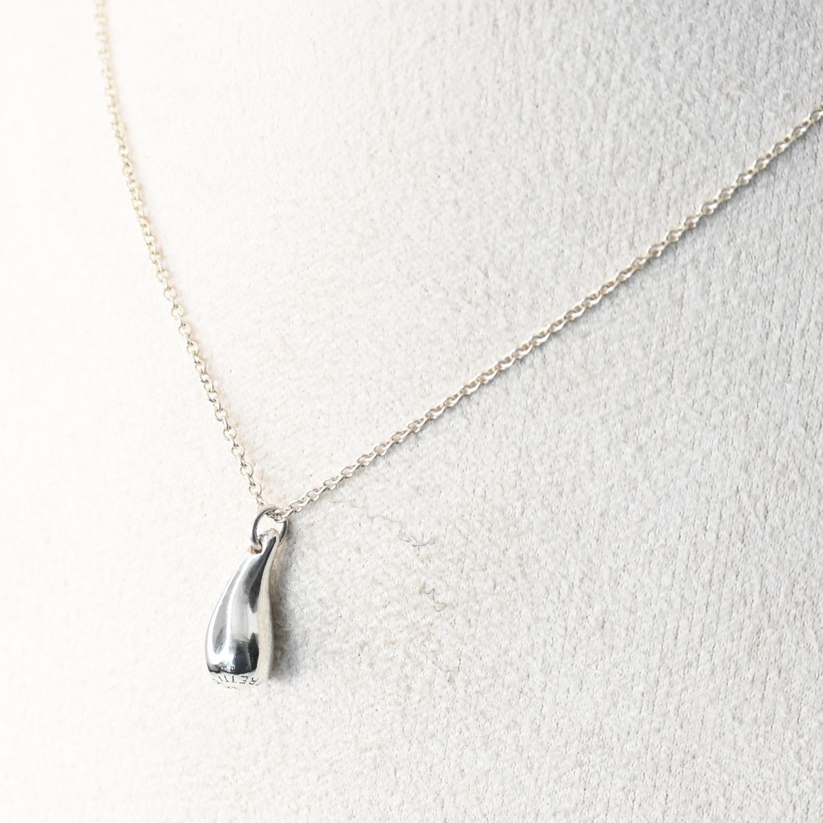 レディース 【研磨済】Tiffany&Co. ティアドロップ ネックレス 43cm 