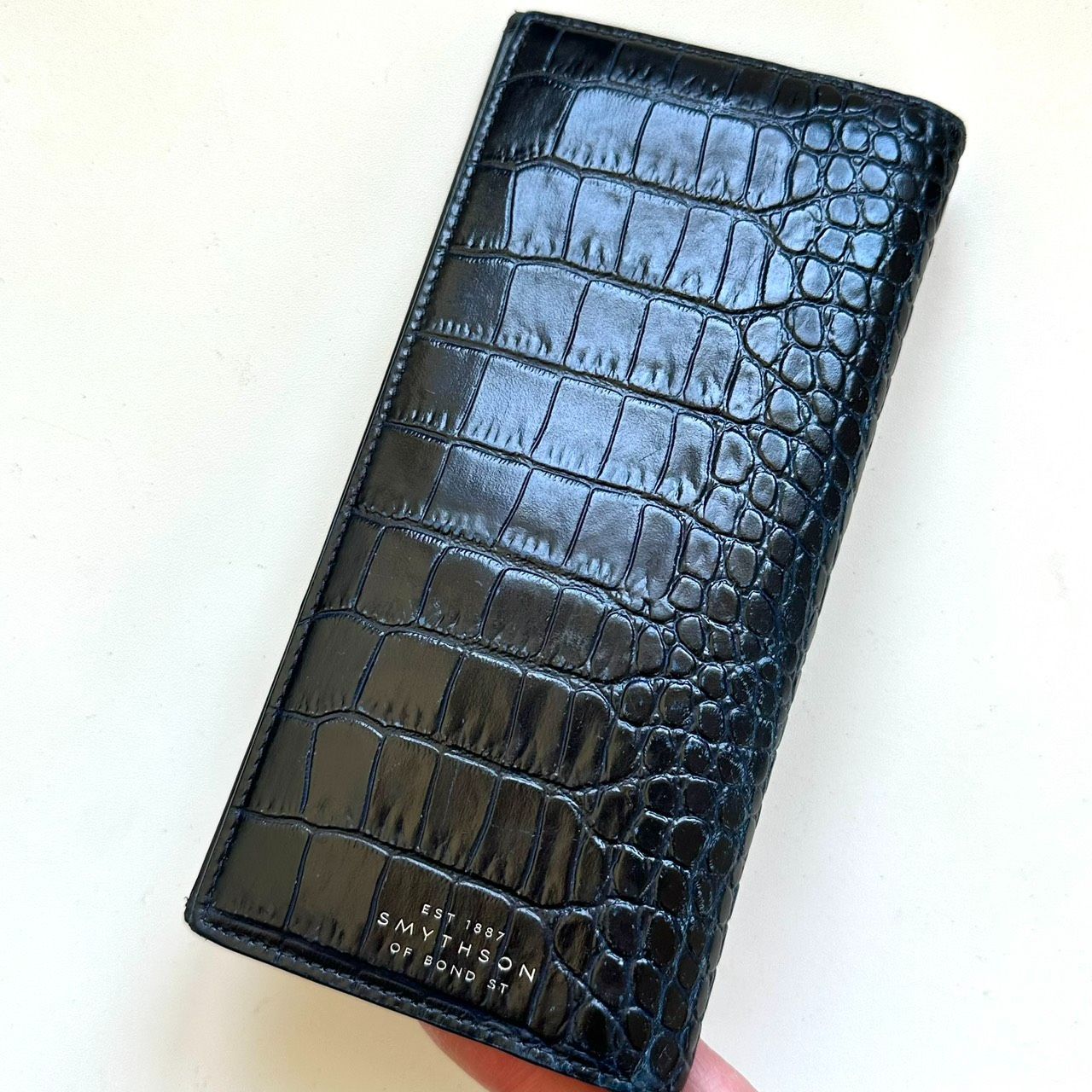 スマイソン SMYTHSON 長財布 エンボス加工 ネイビー - メルカリ