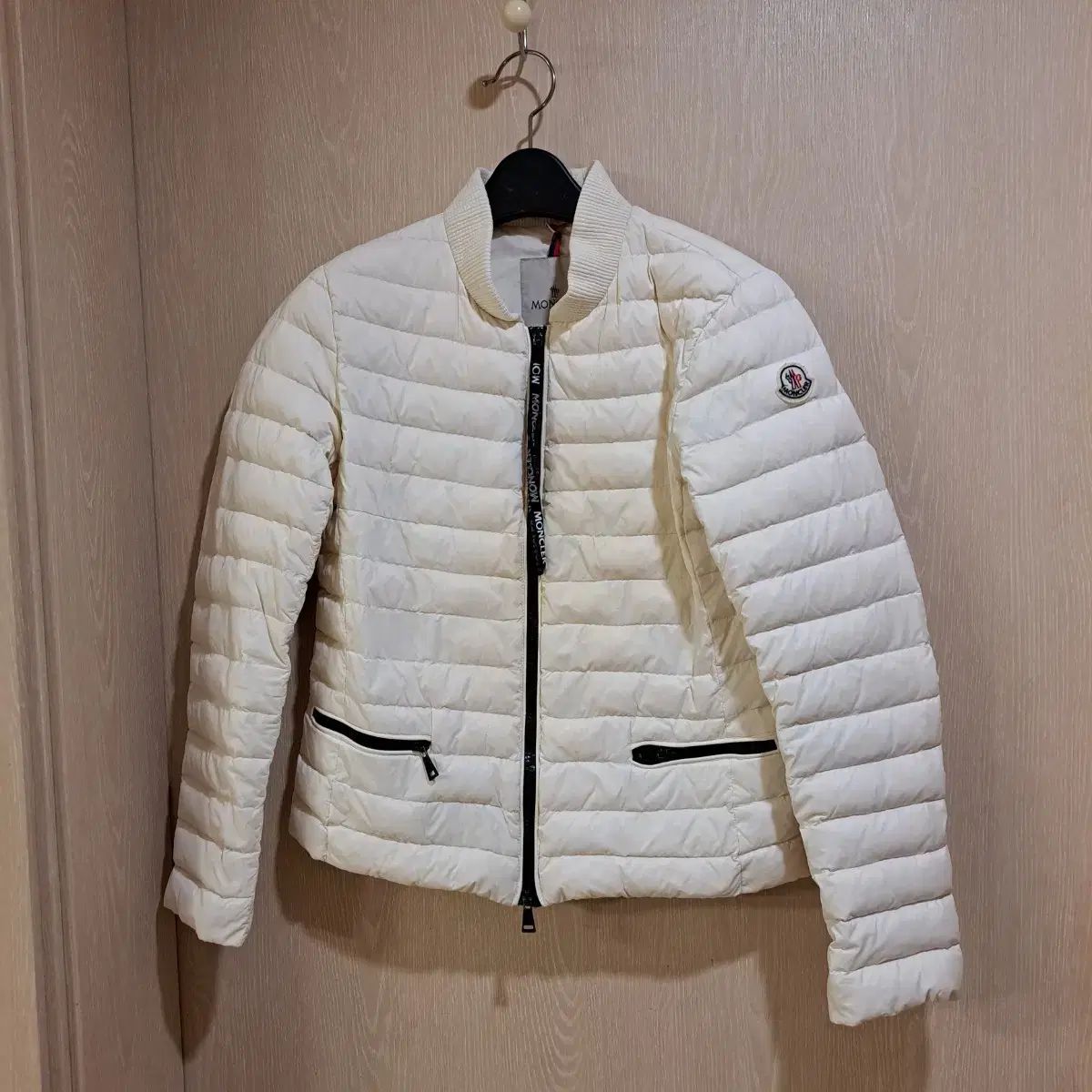 希少サイズ Moncler ダウンジャケット モンクレール レディース 【公式 