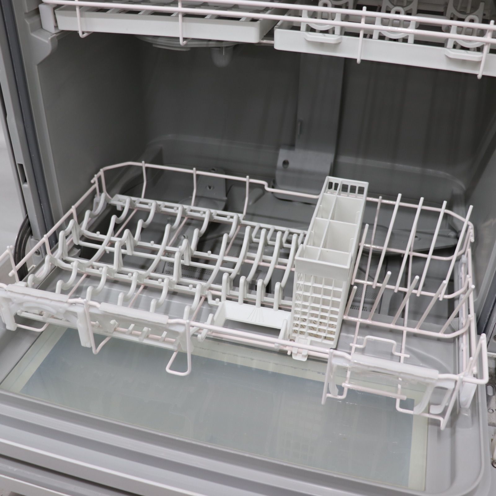 動作確認済】Panasonic パナソニック 電気食器洗い乾燥機 NP-TH4-W 