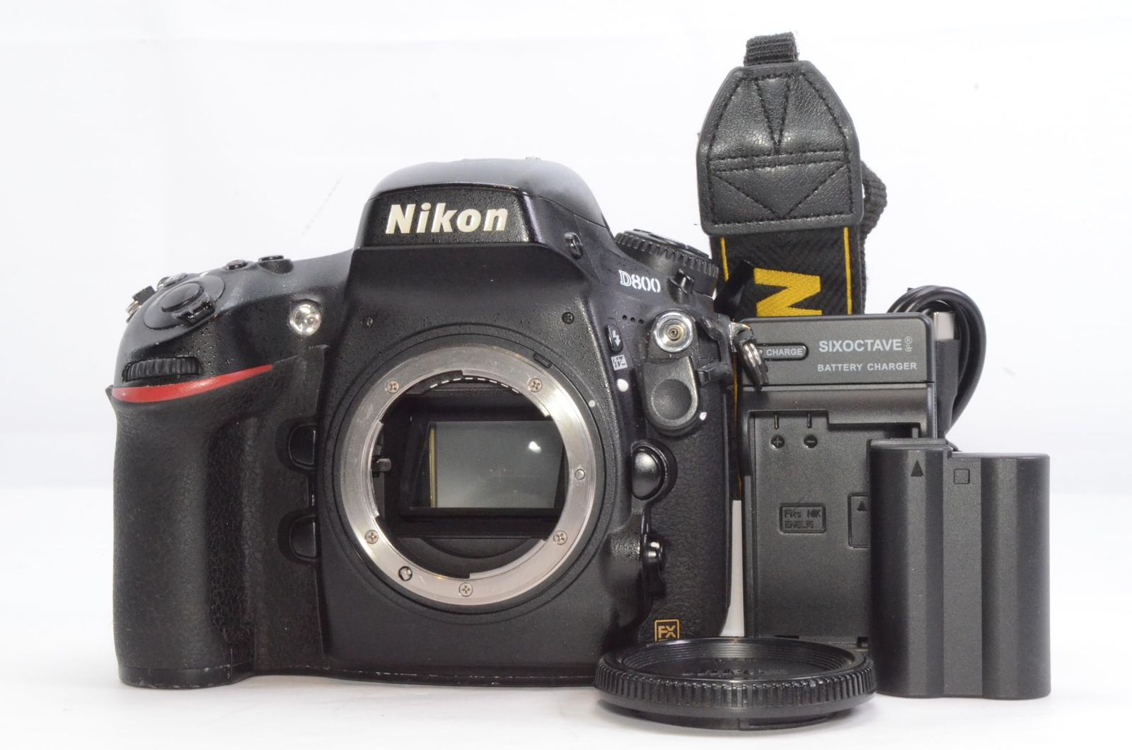 ニコン、3630万画素のフルサイズデジタル一眼レフ「D800⁄D800E Nikon