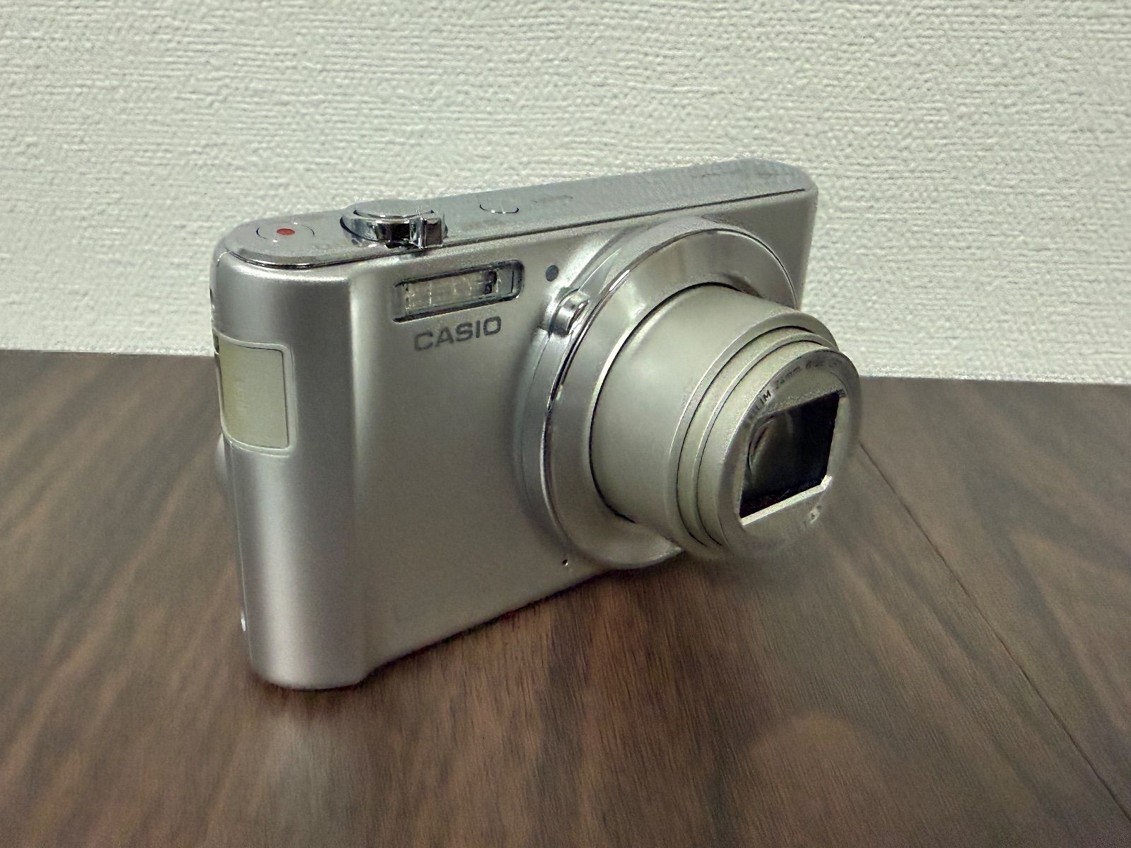 極美品】CASIO EXILIM EX-ZS240 シルバー コンデジ - メルカリ
