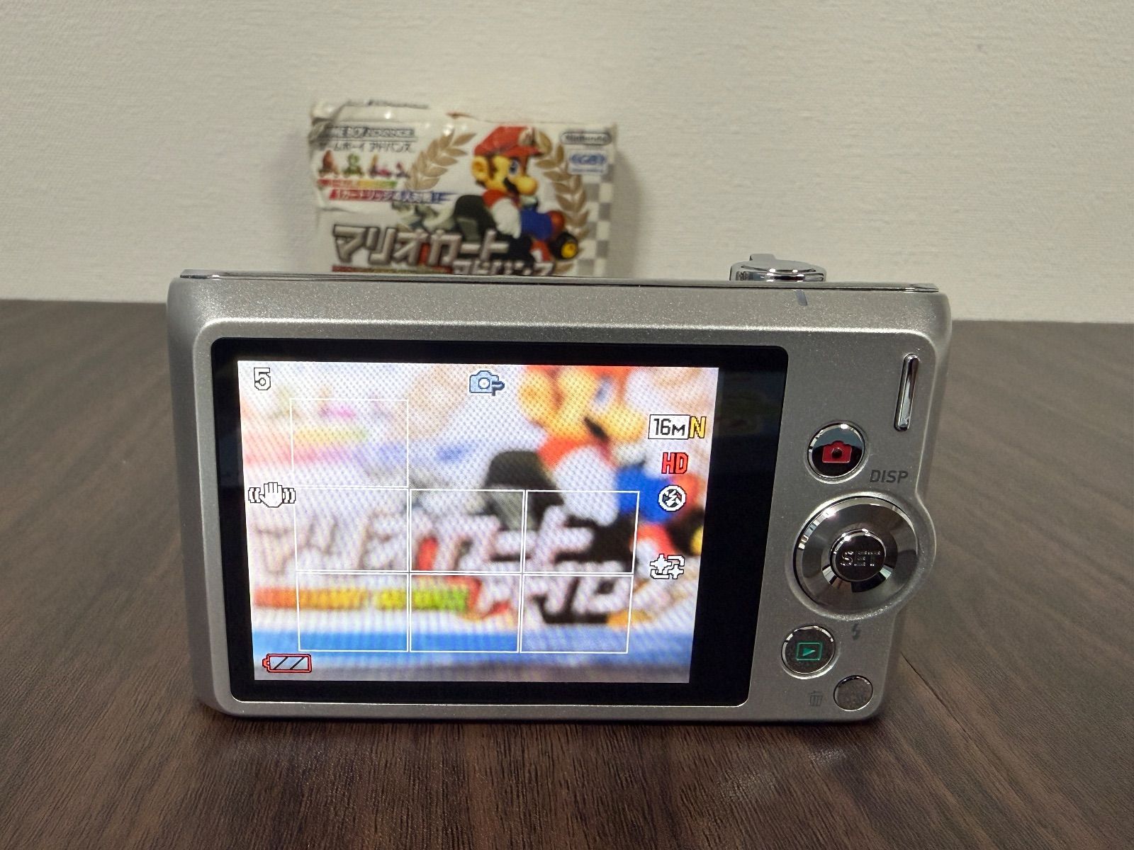 極美品】CASIO EXILIM EX-ZS240 シルバー コンデジ - メルカリ