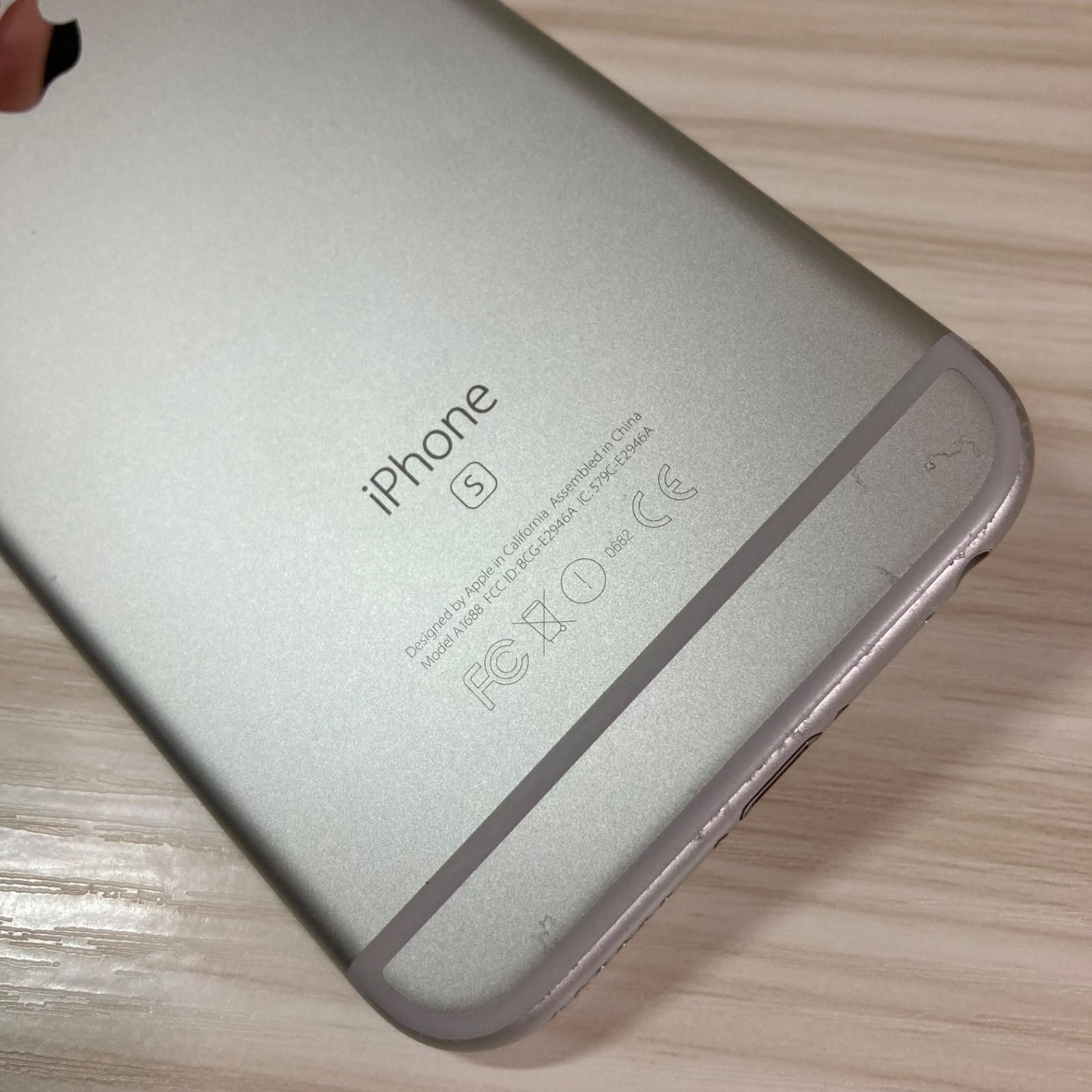 iPhone6s 64GB Silver SIMフリー バッテリー83% - メルカリ