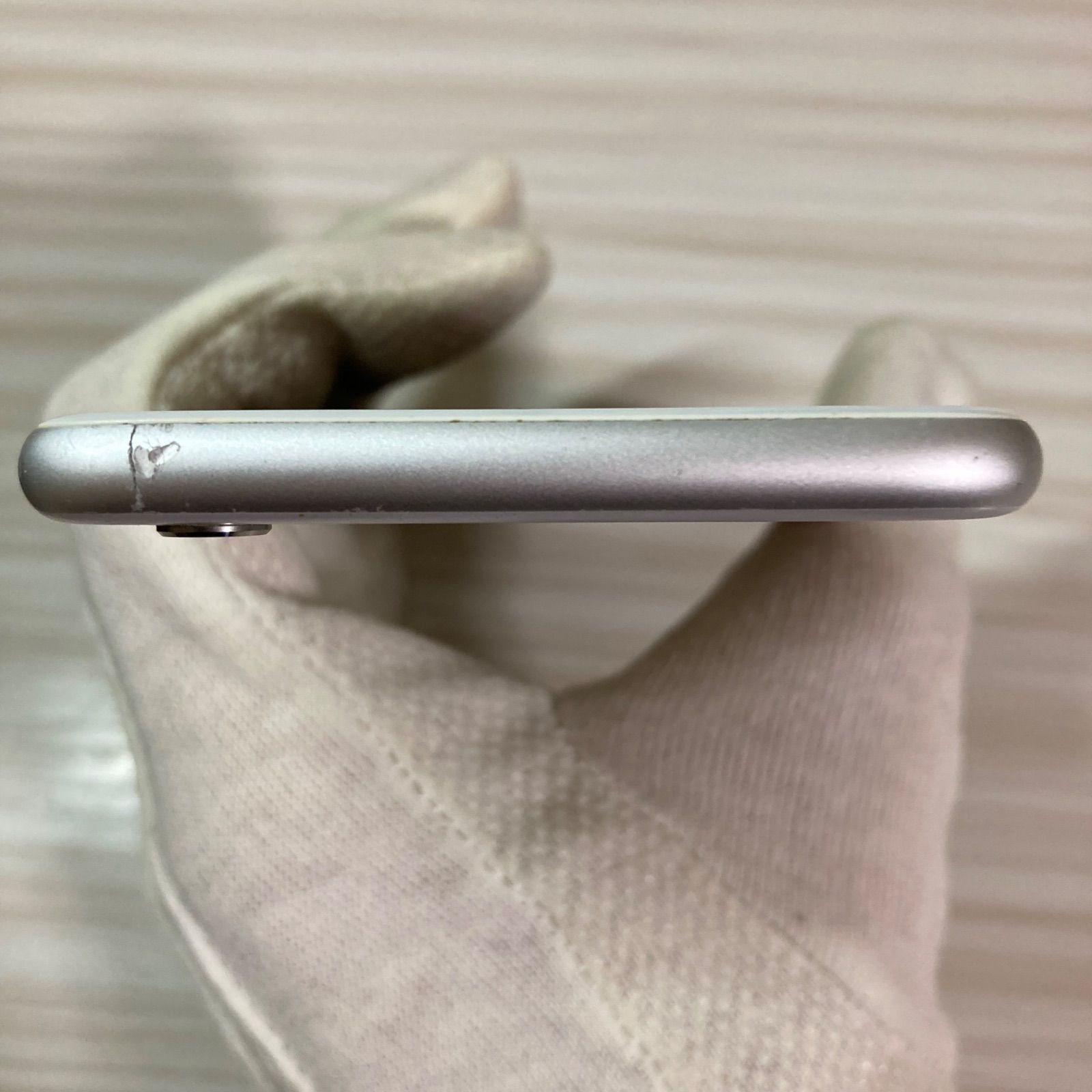 iPhone6s 64GB Silver SIMフリー バッテリー83% - メルカリ