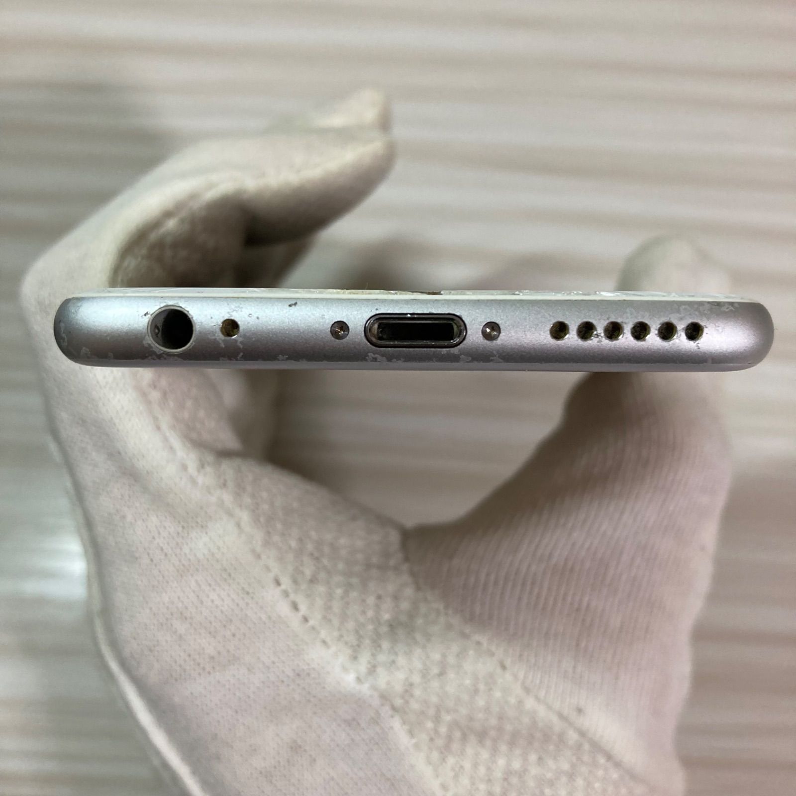 iPhone6s 64GB Silver SIMフリー バッテリー83% - メルカリ