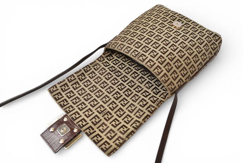 フェンディ ショルダーバッグ ズッキーノ FENDI ヴィンテージ バッグ