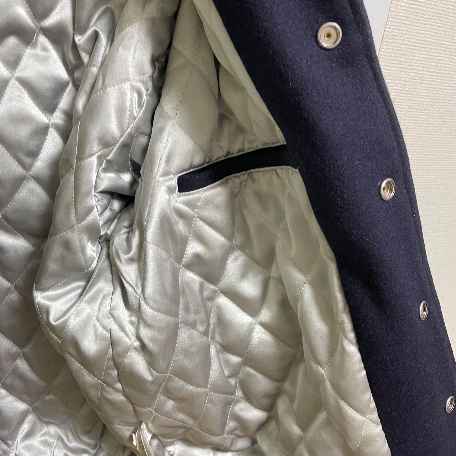 Guy Polished and Classic スタジャン L 紺 袖牛革 ワッペン 刺繍 