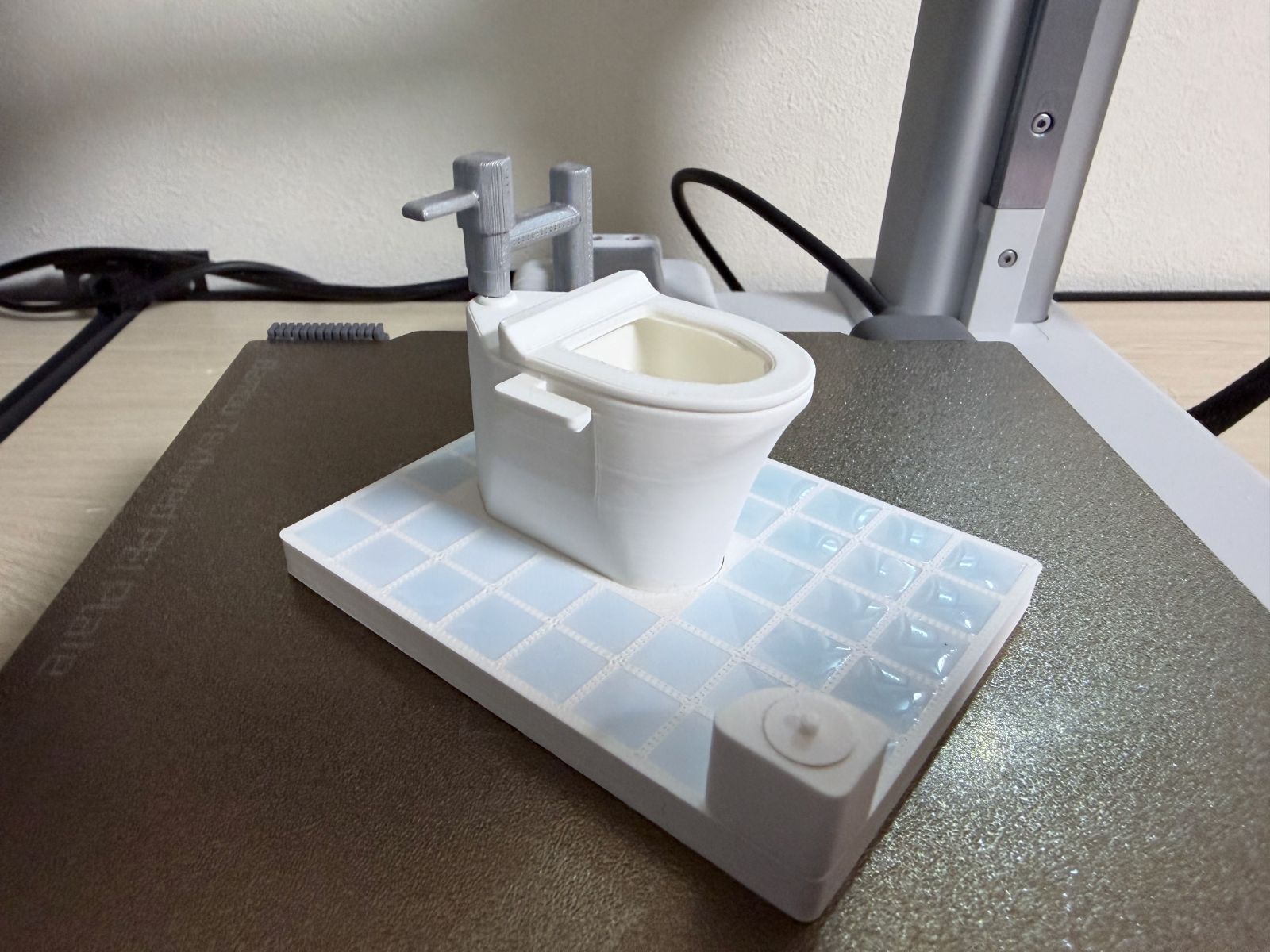 [New Model] Diorama 1/12 Scale Women's Toilet Western-style Toilet Figma 3D Printer Model