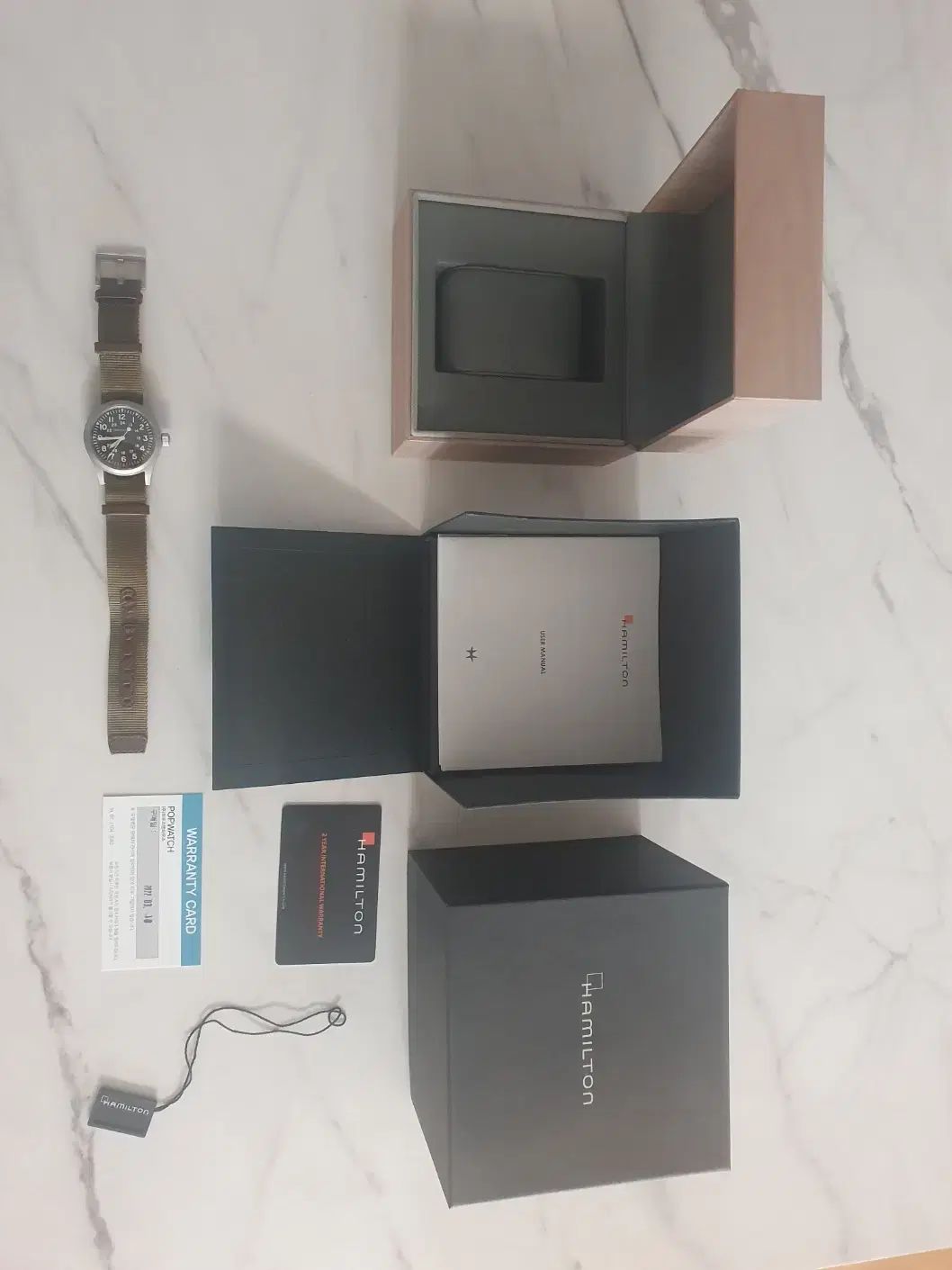 カーキフィールド