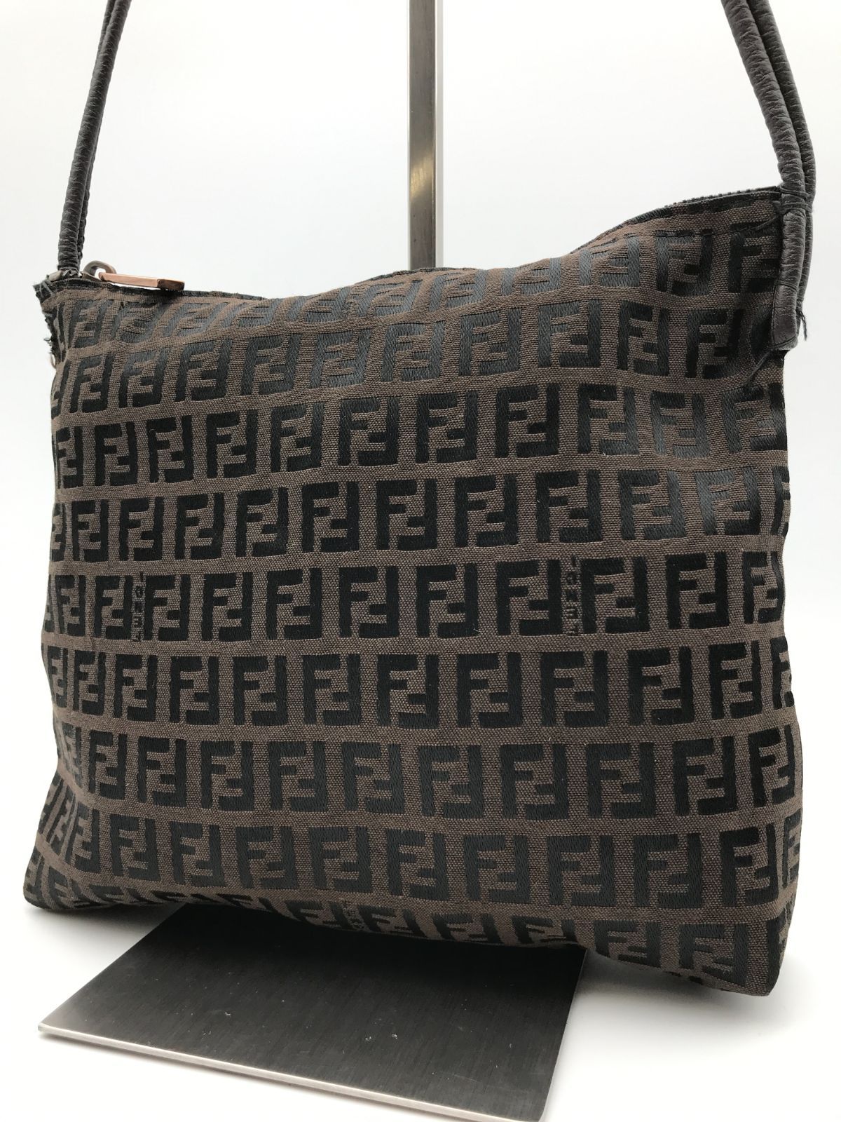 Fendi フェンディ ショルダーバッグ ミニ クロスボディ ズッカ