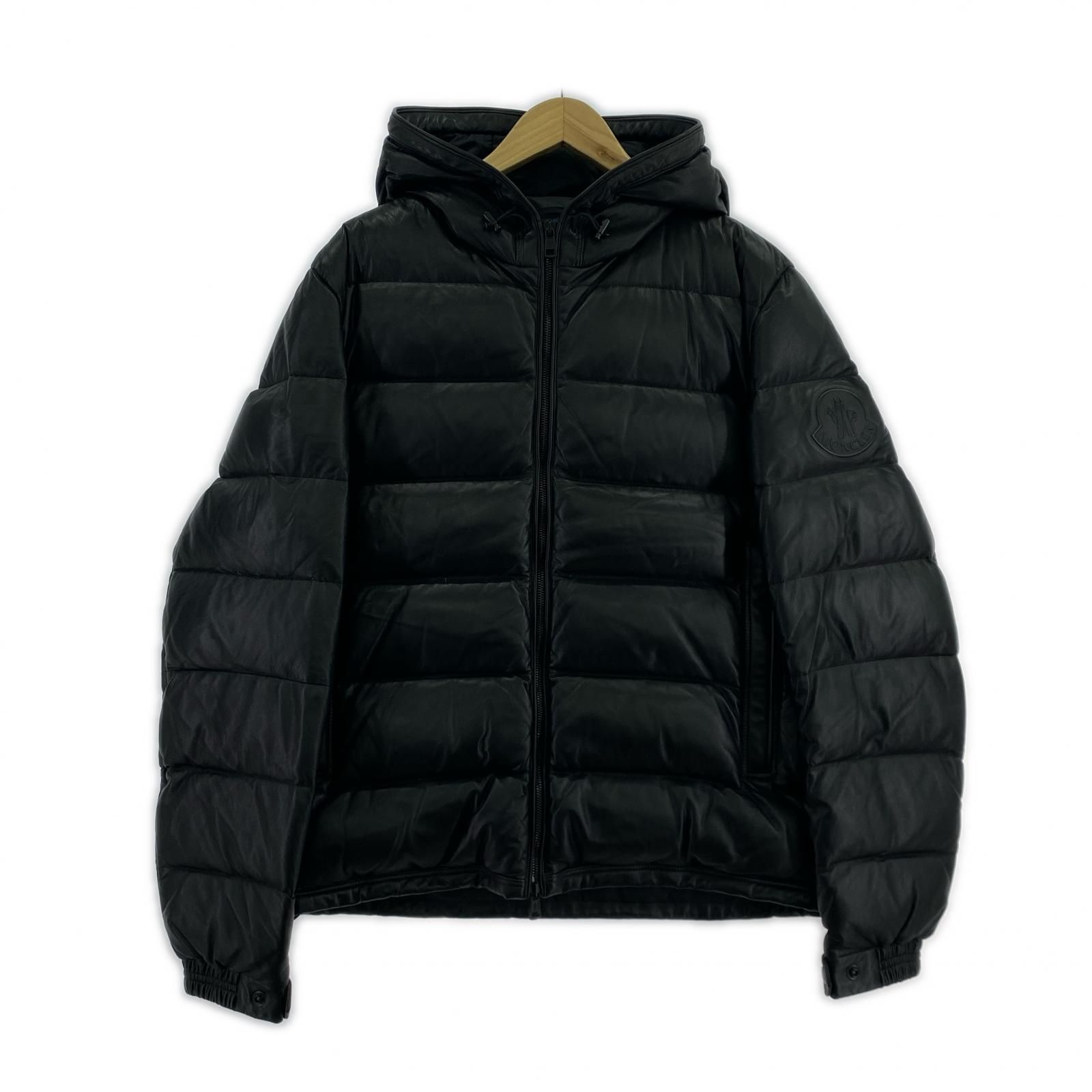 MONCLER 21AW ラムレザーフード付きダウンジャケット GEBROULAZ - メルカリ