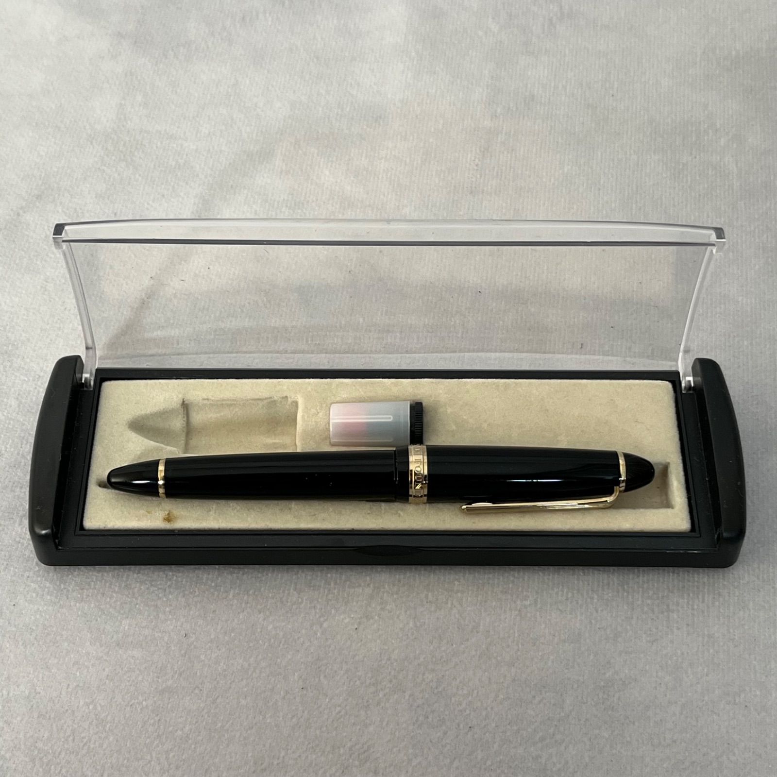 セーラー 1911 万年筆 18K HM セーラー 1911 万年筆 18K HM