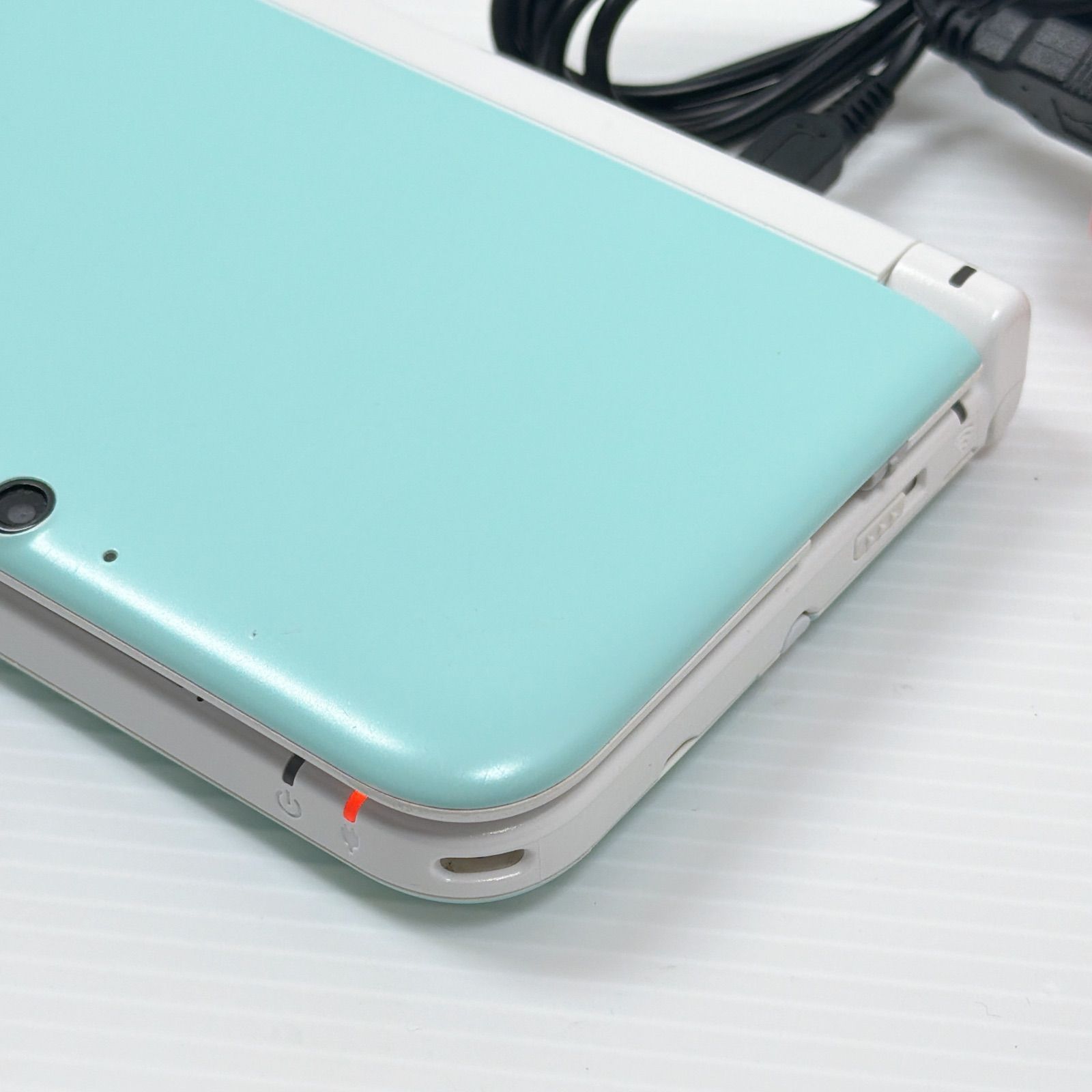ニンテンドー 3DSLL ミントホワイト 良品 遊べるセット 動作確認済み