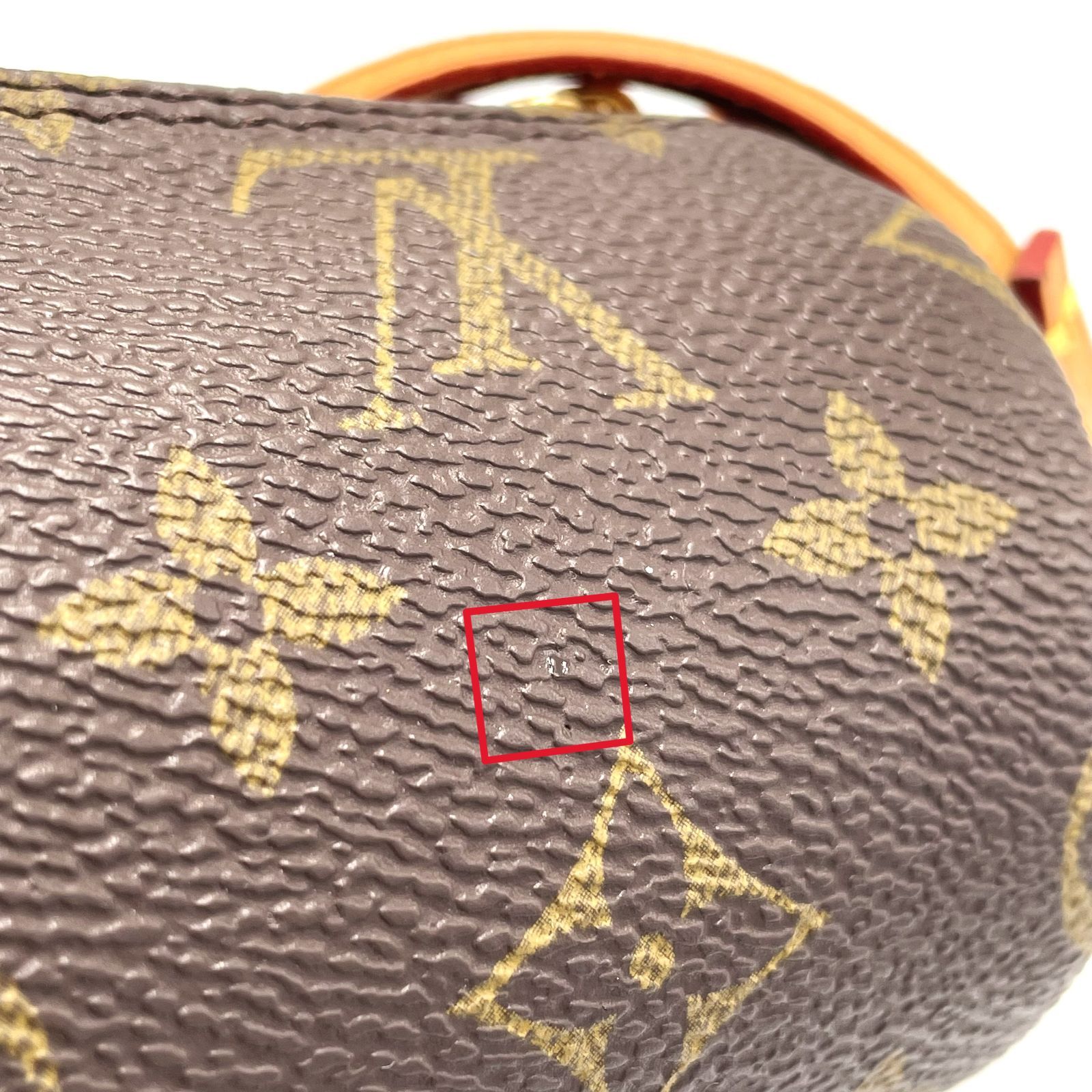 Louis Vuitton パピヨン ミニポーチ M51385 モノグラム 美品 LOUIS VUITTON（ルイ・ヴィトン） 《クーポン》中古 パピヨン30