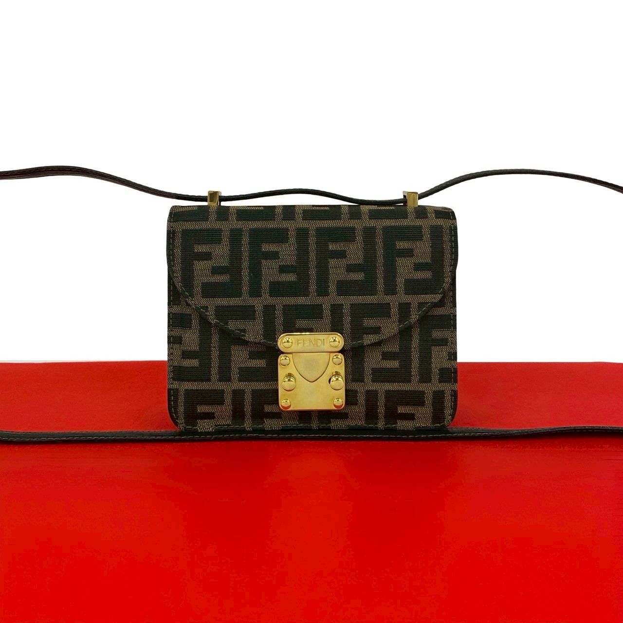 極 美品 FENDI フェンディ ズッカ FF 柄 キャンバス レザー 極 美品 FENDI フェンディ ズッカ FF 柄 キャンバス レザー