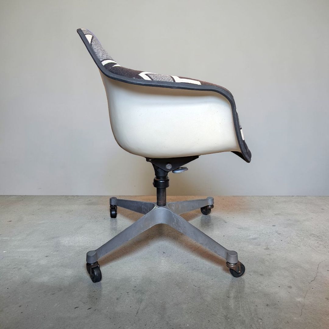 | アプホルスター