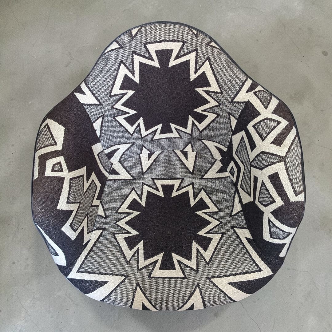 | アプホルスター