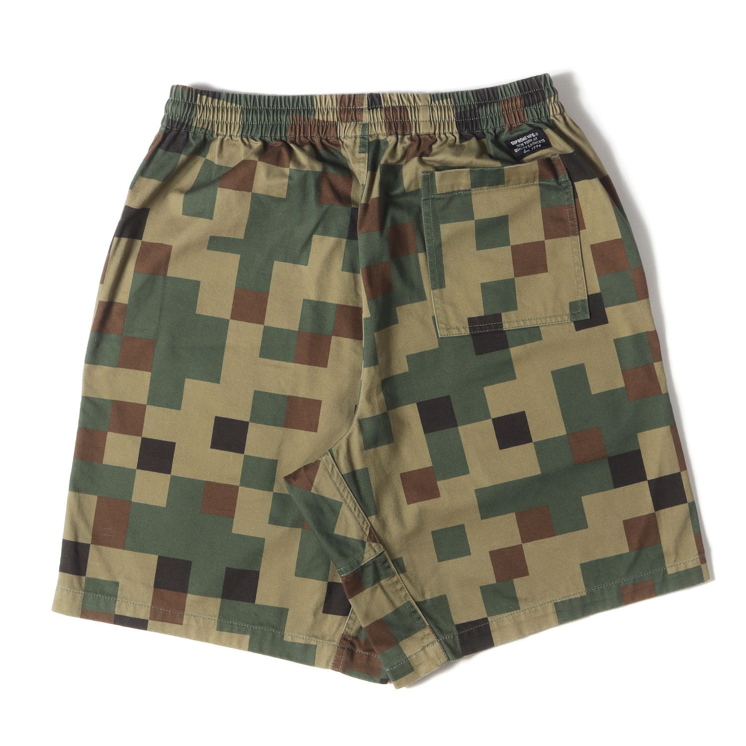 Supreme シュプリーム パンツ サイズ:XL 20AW デジカモ柄 ツイル ミリタリー イージーショーツ Military Twill Short オリーブ 迷彩 ボトムス ショートパンツ 【メンズ】【中古】 Supreme シュプリーム パンツ サイズ:S / 20AW デジカモ柄 ツイル
