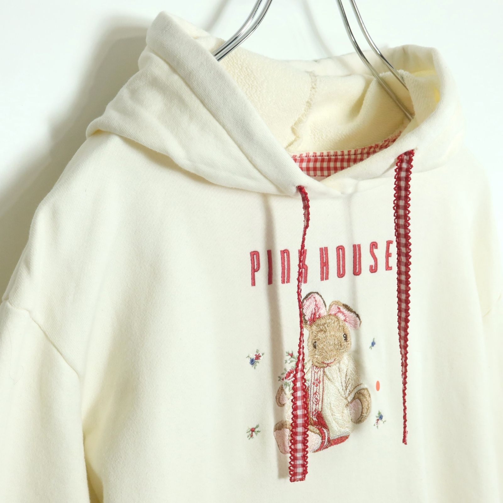 ピンクハウス★うさぎの刺繍がキュート♪ロゴプリント ギンガムチェック パーカーサイズ3(M) ホワイト系 z18659 PINK HOUSE（パーカー）のフリマアイテム一覧