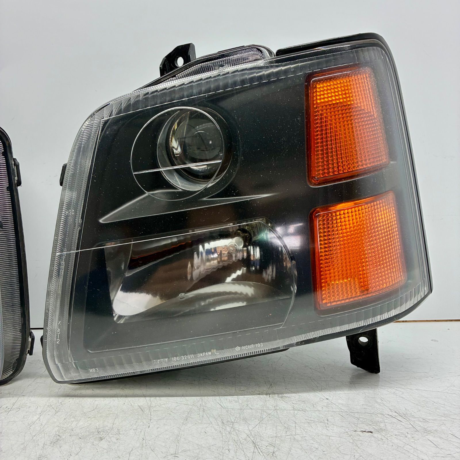 Y 良品【コーティング済】スズキ MC21S MC22S ワゴンR RR ヘッドライト