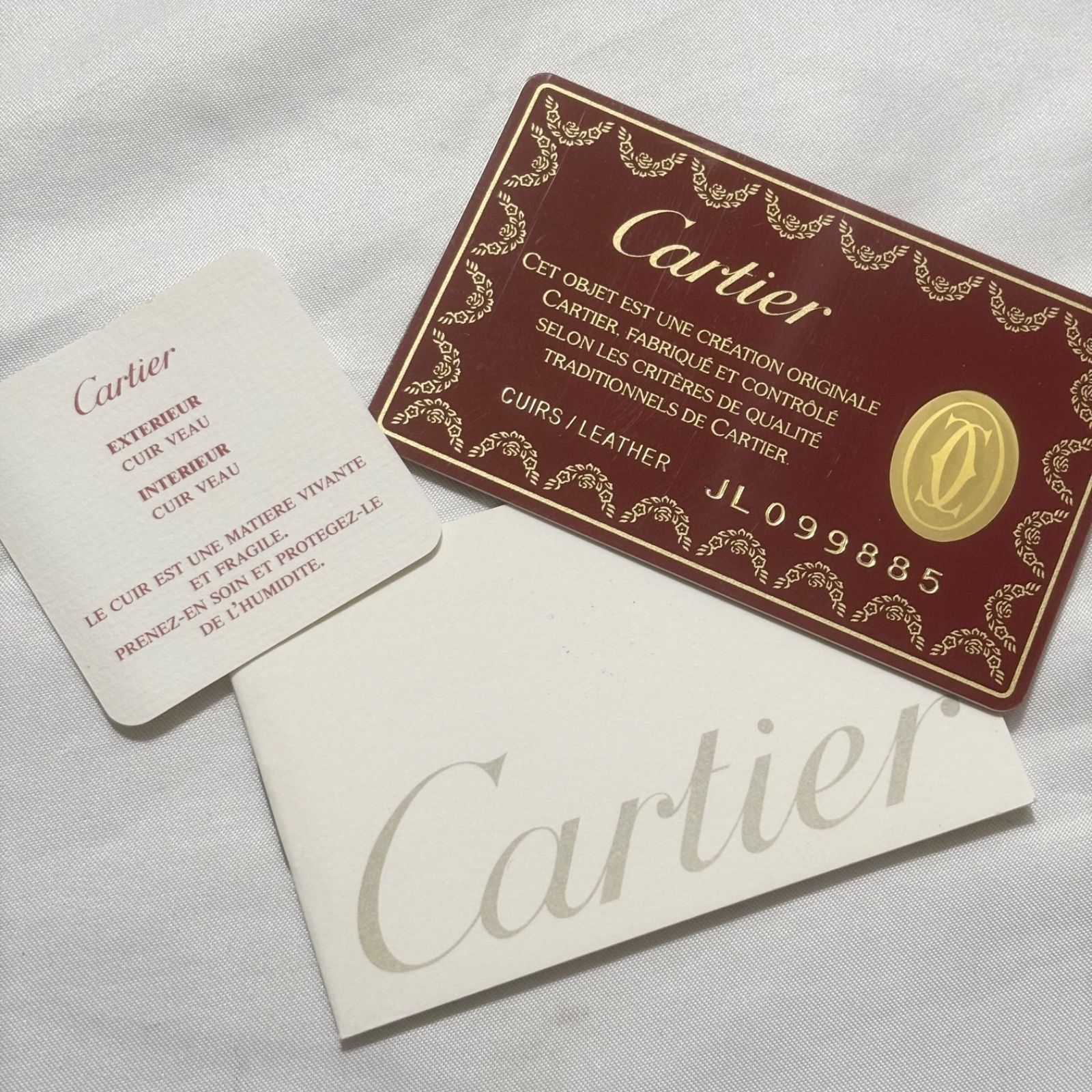 送料無料】【美品】Cartier/カルティエ/マストライン/長財布/二つ折り 