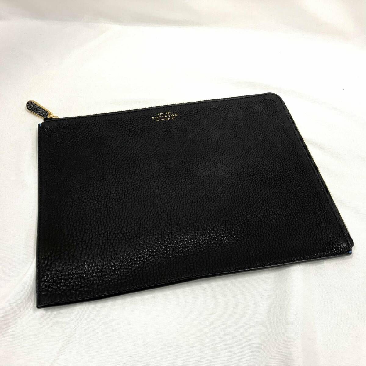 SMYTHSON スマイソン クラッチバッグ ブラック - メルカリ SMYTHSON スマイソン クラッチバッグ ブラック - メルカリ