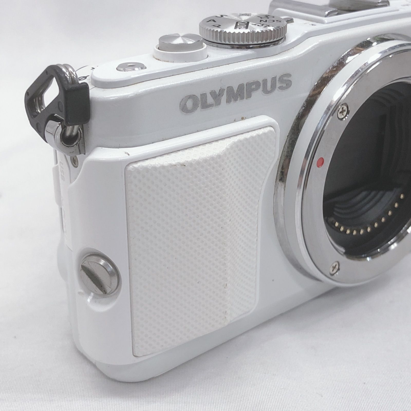 オリンパス OLYMPUS PEN Lite E-PL6【ジャンク】 オリンパス PEN E-PL6 ジャンク OLYMPUS ミラーレス一眼カメラ E-PL6