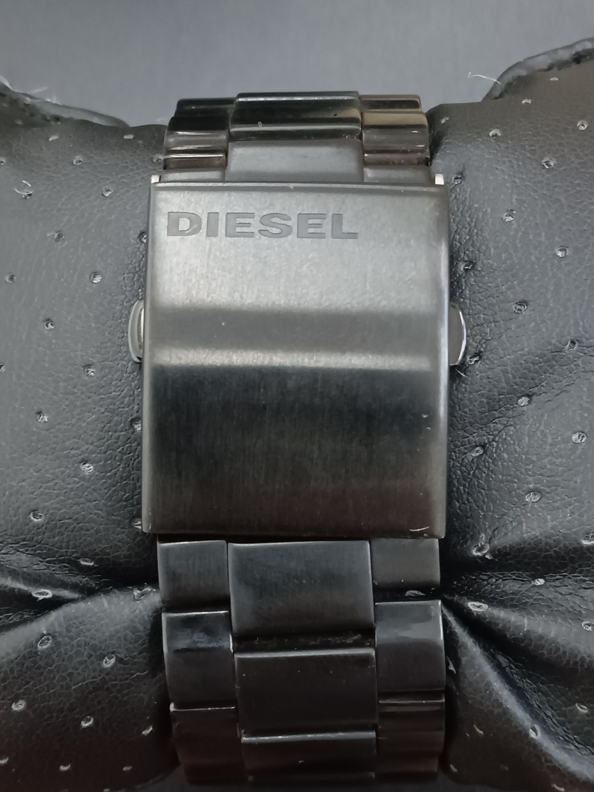 美品 DIESEL DZ-4309 ONLY THE VLAVE メガチーフ クロノグラフ 
