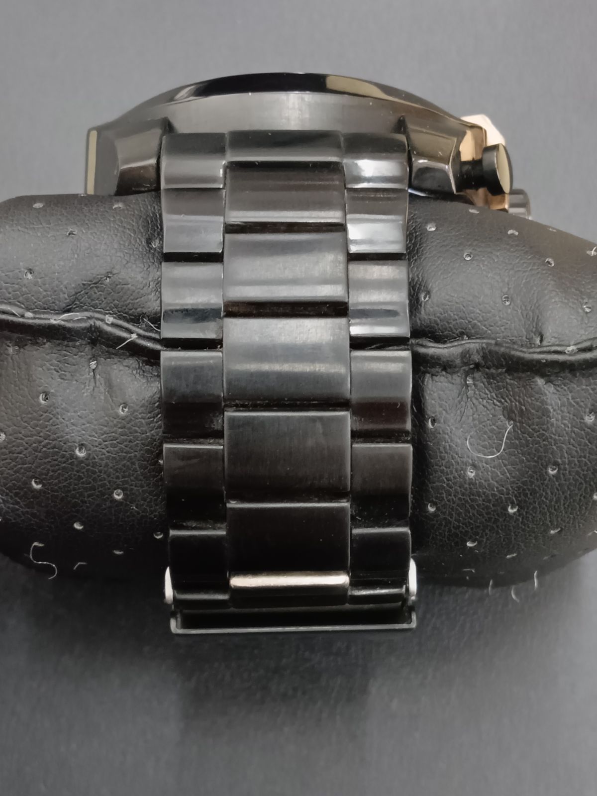 美品 DIESEL DZ-4309 ONLY THE VLAVE メガチーフ クロノグラフ 