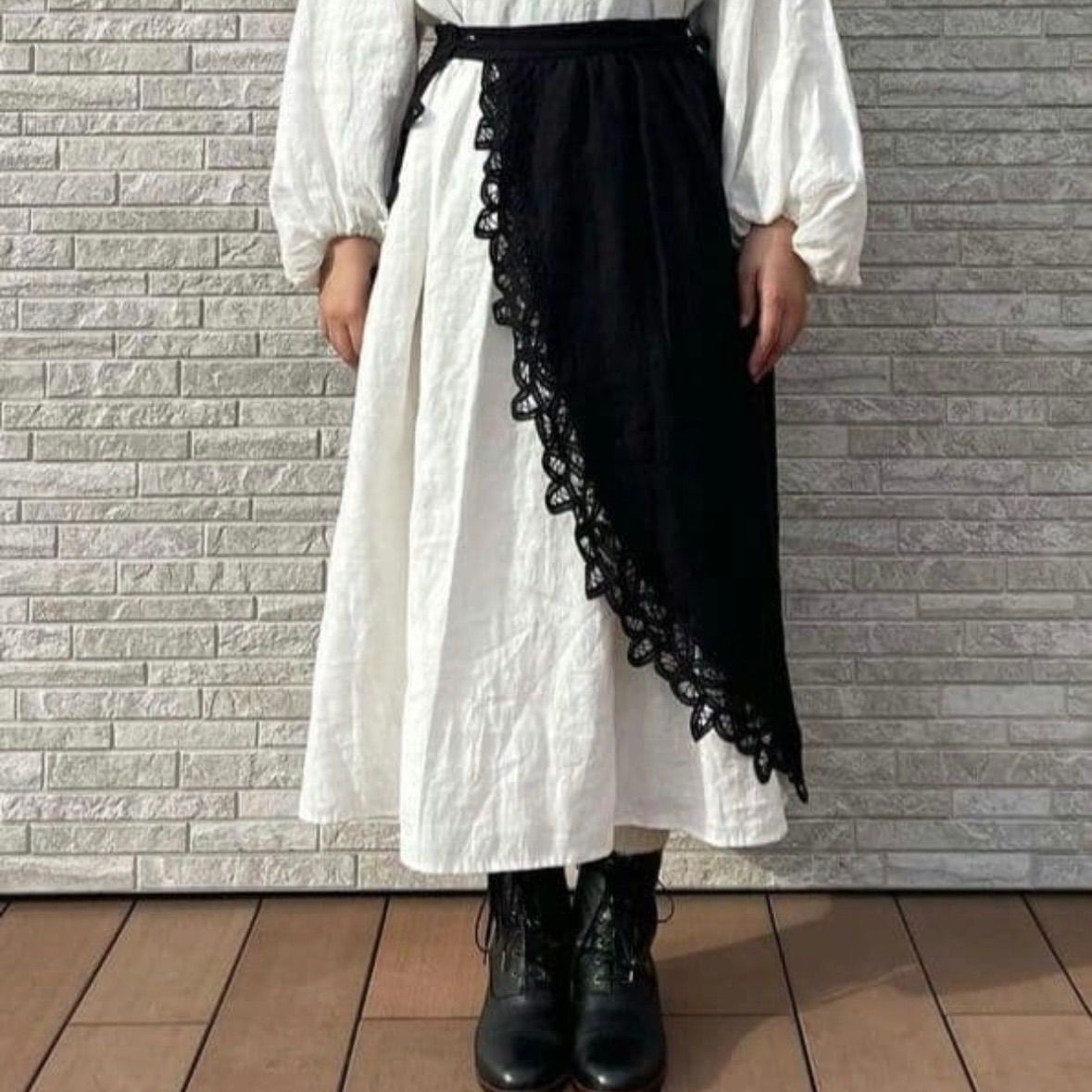 タグ付未使用⭐️SamansaMos2 立川限定バテンレースリネンギャザーエプロン Samansa Mos2 サマンサモスモス 立川限定 バテンレースエプロン
