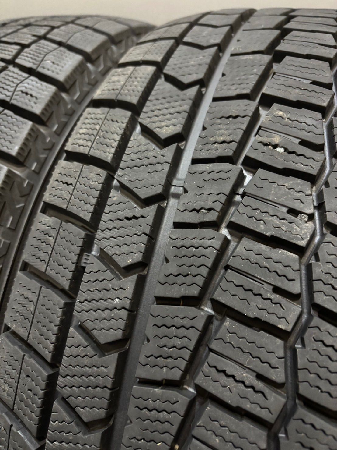 ☆215/60R17 DUNLOP/WINTER MAXX WM02 24年 スタッドレス 4本 