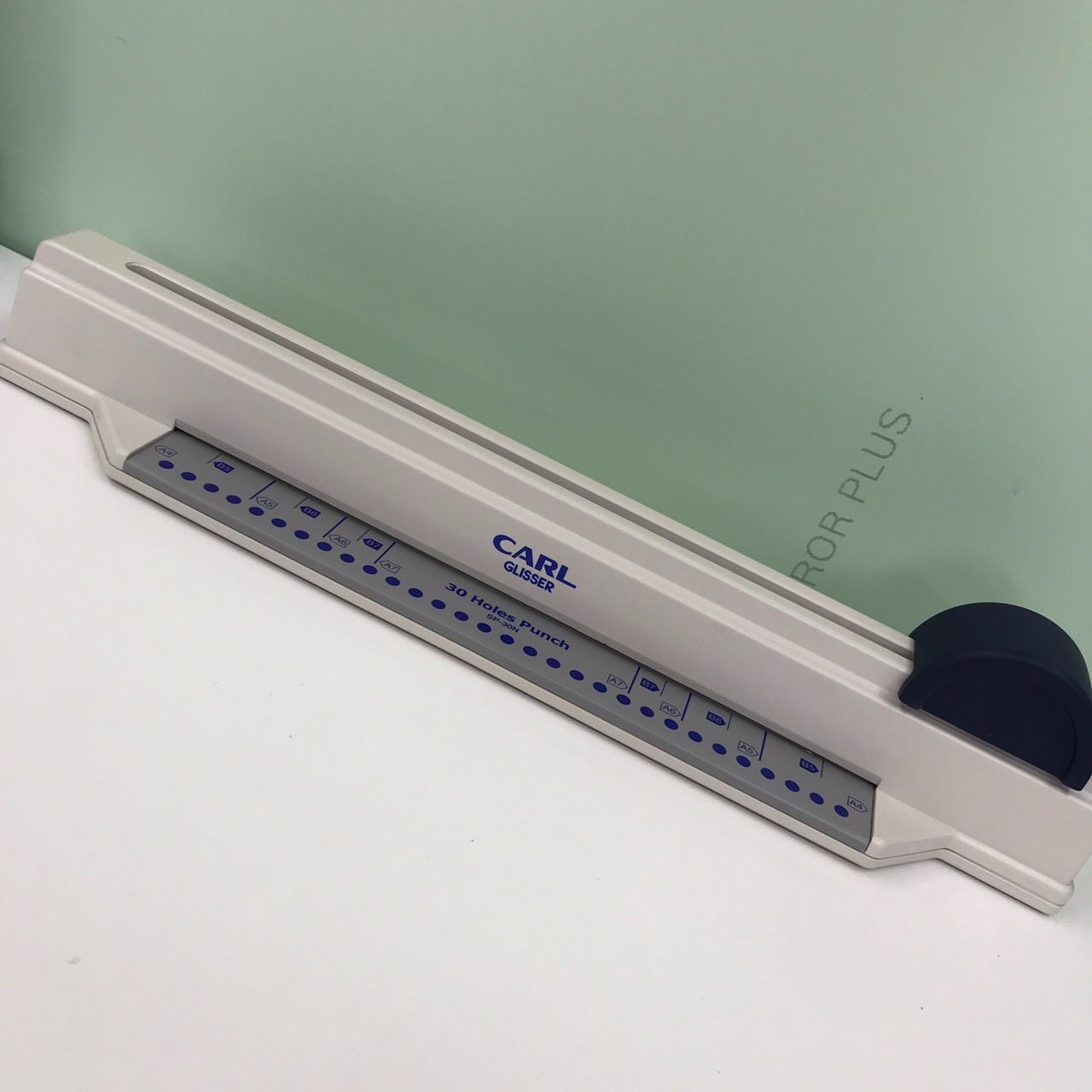 CARL カール事務器 30 Holes Punch SP-30N グリッサー パンチ 穴あけ 