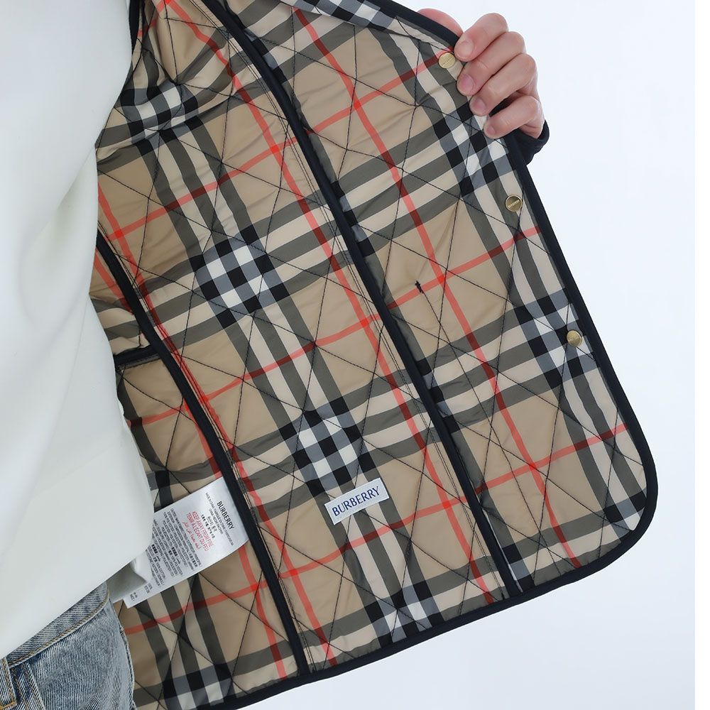 【お値下げ】新品BURBERRY CHILDREN ジャケット　バーバリー12Y 新品 BURBERRY KIDS バーバリーキッズ キルティング バーンジャケット