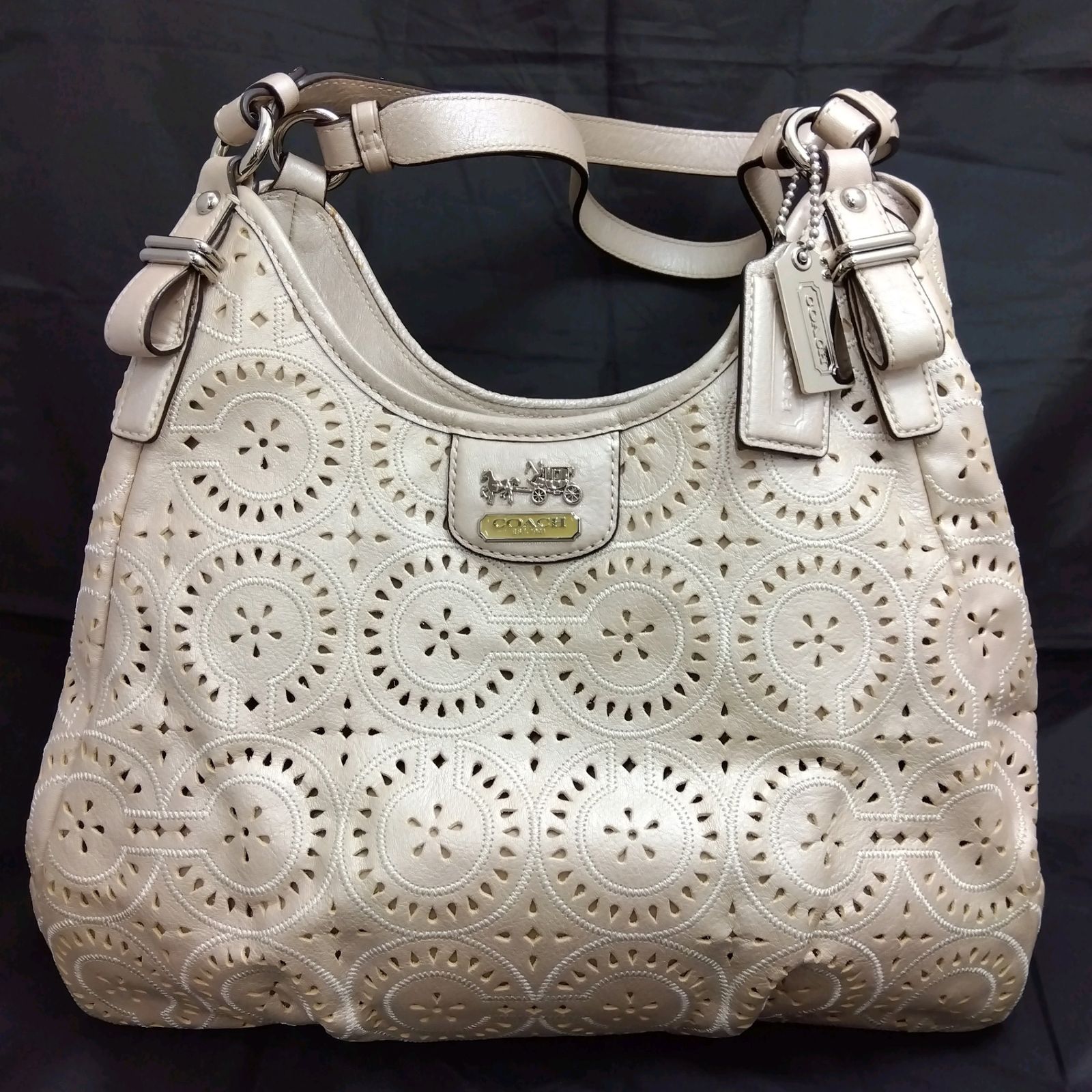 COACH マディソン レースレザー マギー ショルダーバッグ シルバー金具 