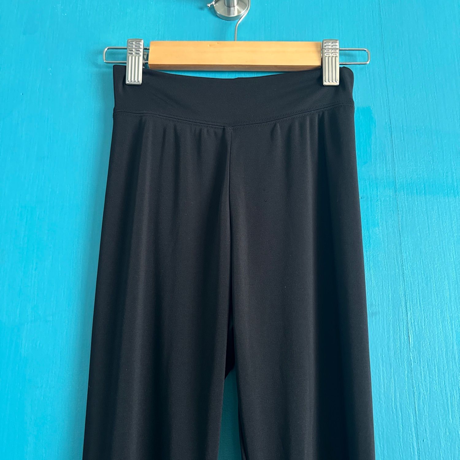 d*7様 FOXEY NEW YORK ブラックレギンス フォクシー ニューヨーク レギンス パンツ ストレッチ 黒 M フォクシー